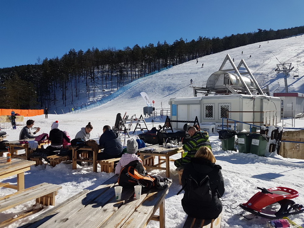 Gradi se ugostiteljski objekat na ski stazi