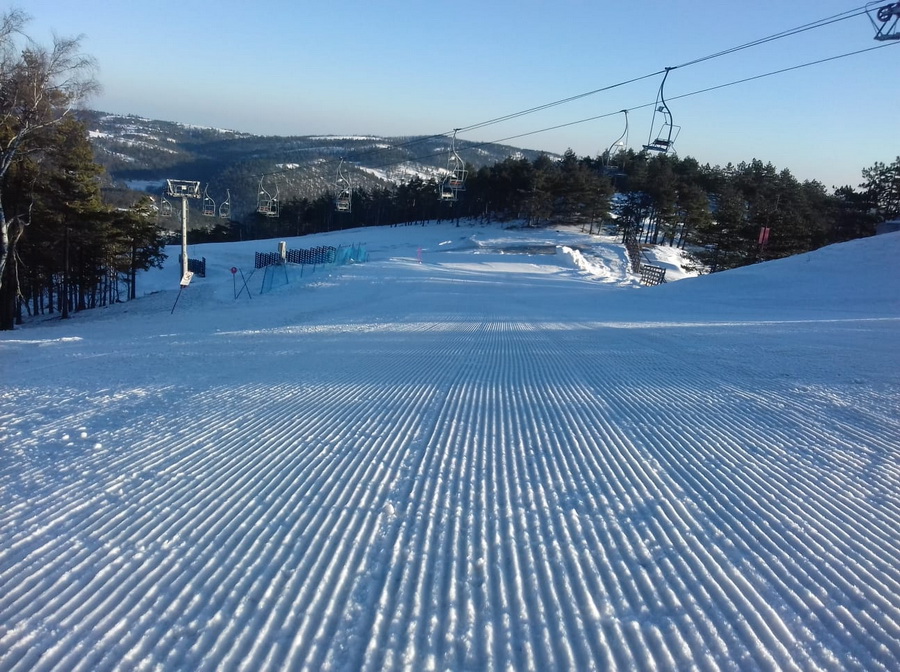 Skijanje na obe staze