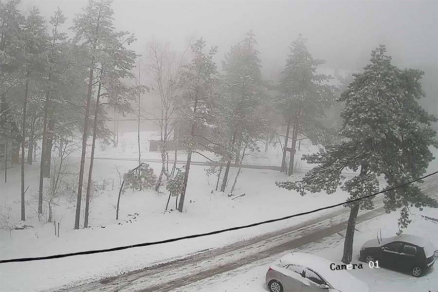 Aprilski sneg na Divčibarama!